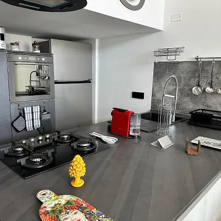 Sanduli Luxury House Apartament *