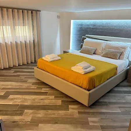 Sanduli Luxury House דירה *