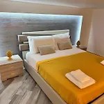 Appartement Sanduli Luxury House *