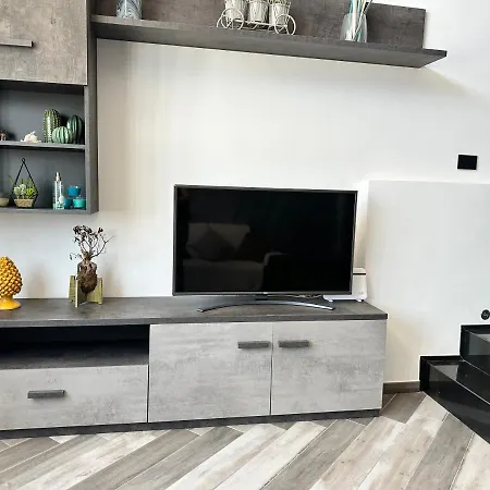 شقة Sanduli Luxury House *